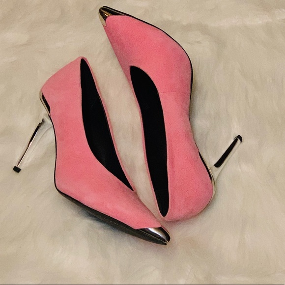 Pink Suede Western Pointy Toe Pumps - Picture 6 of 6